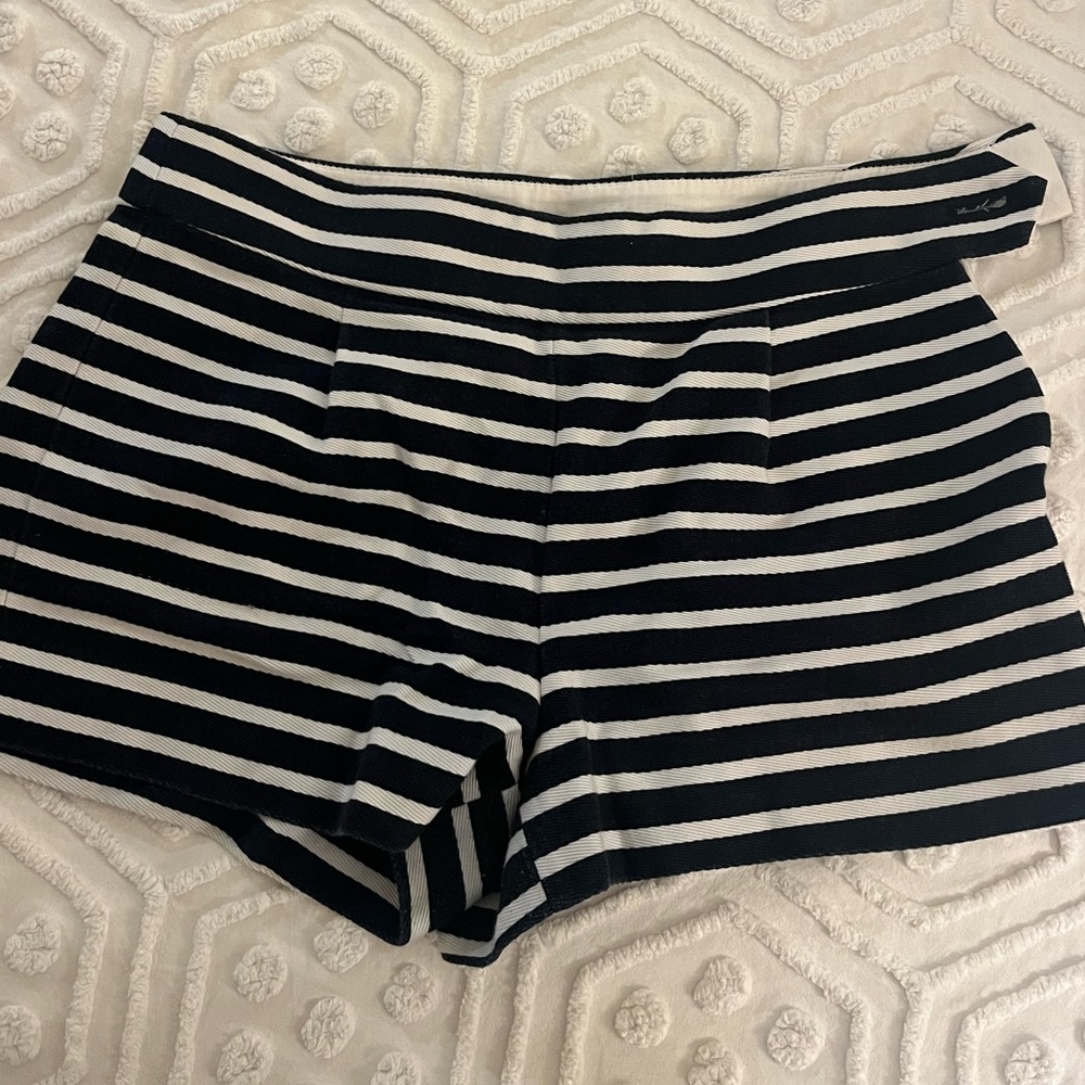 JCREW Sailor Stripped shorts, size 0, Navy & White stripped
